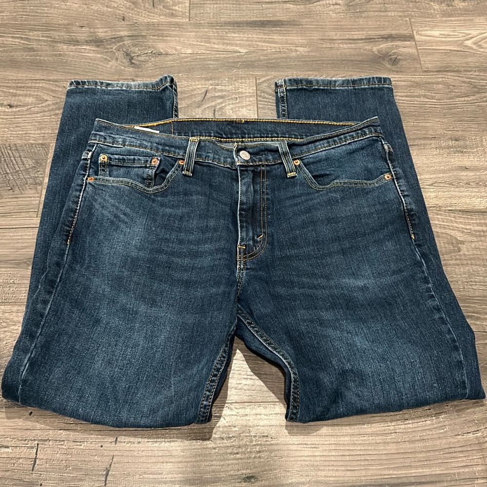 Levi’s 511 slim fit jeans